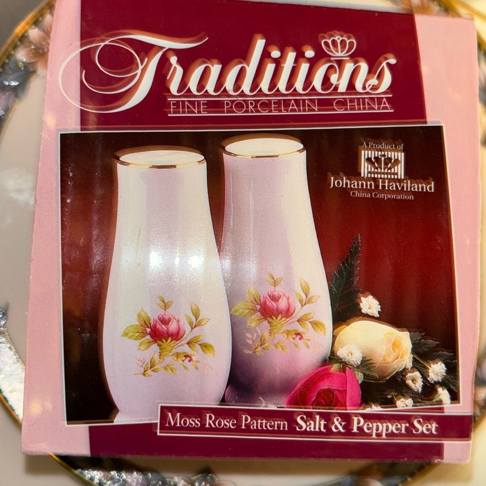 Johann Haviland Traditions  Moss Rose Salt & Pepper